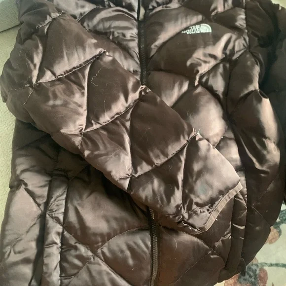 North face puffer coat in a - Picture 4 of 5